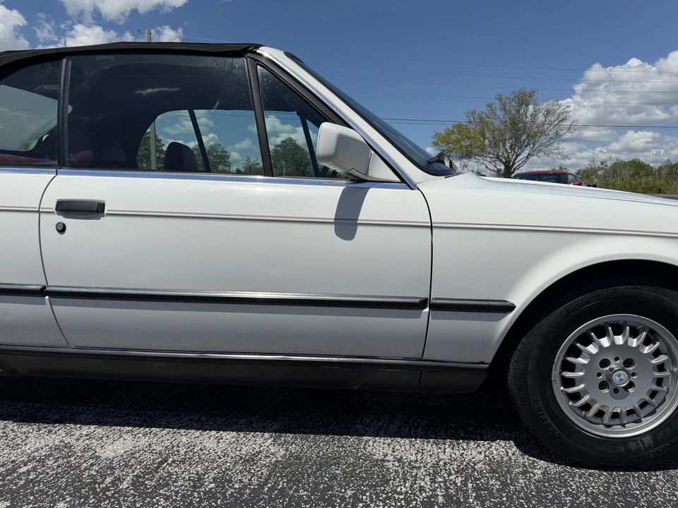 1991 BMW E30 3 Series - Image 30 of 31