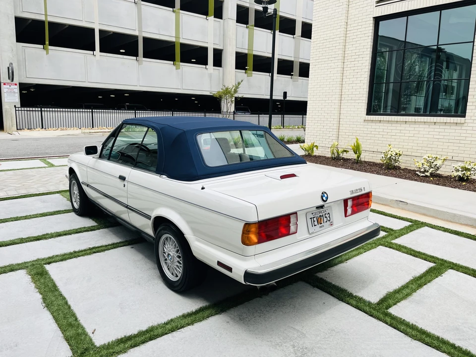 1991 BMW E30 3 Series - Image 15 of 31