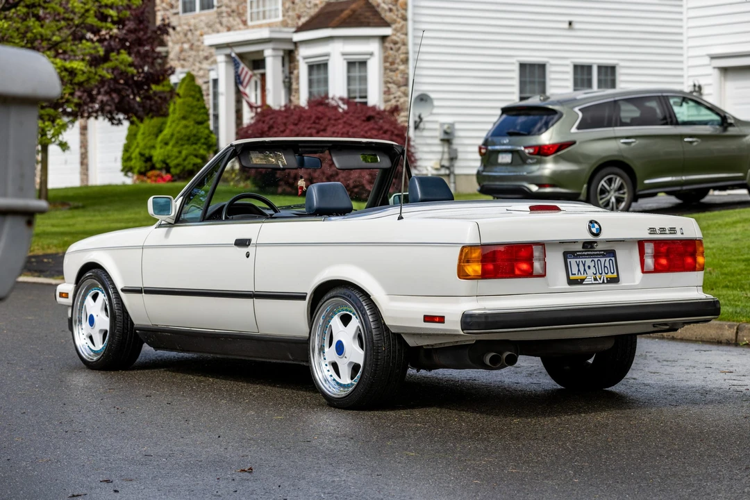1991 BMW E30 3 Series - Image 11 of 31