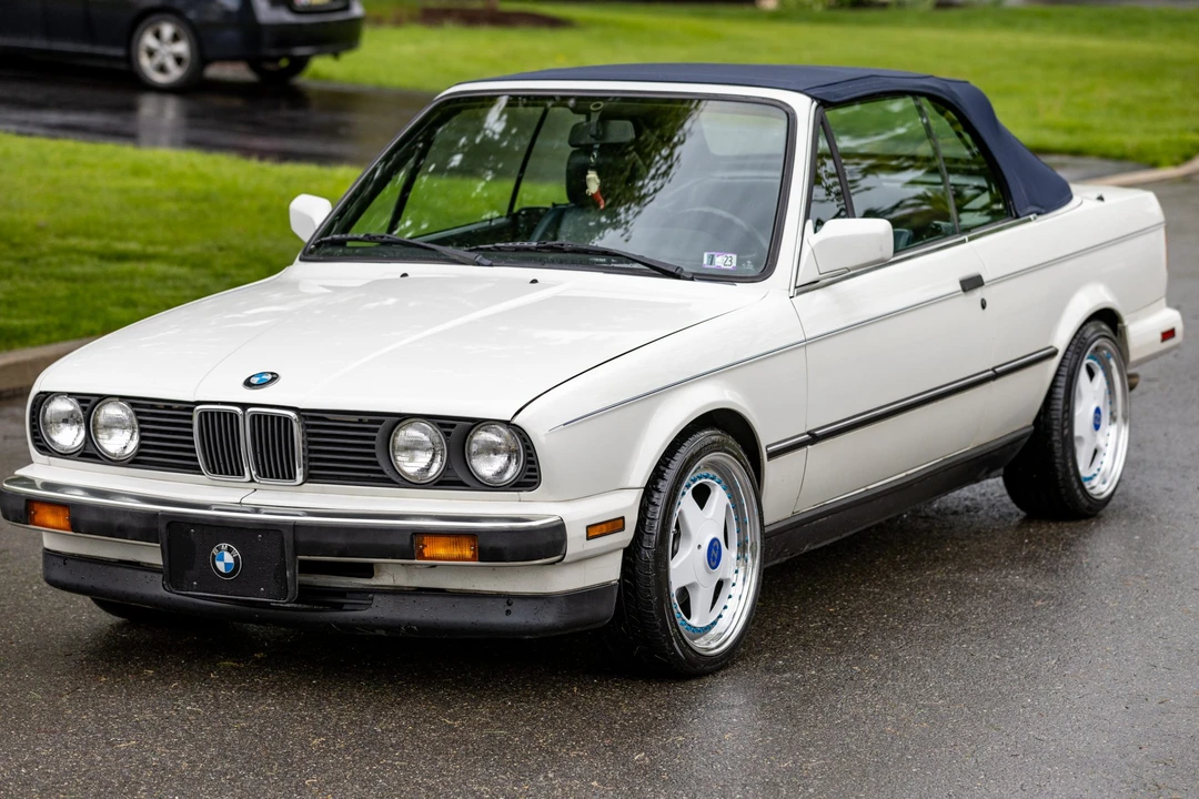 1991 BMW E30 3 Series - Image 2 of 31
