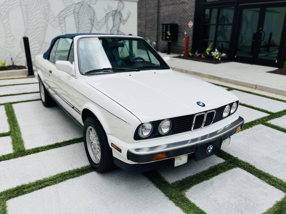 1991 BMW E30 3 Series - Image 4 of 31