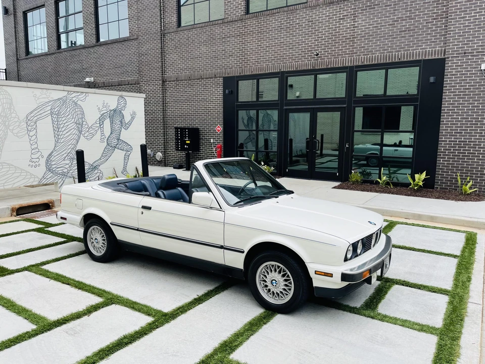 1991 BMW E30 3 Series - Image 27 of 31