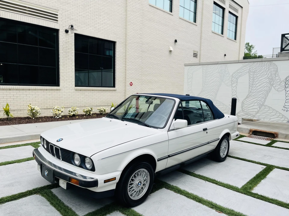 1991 BMW E30 3 Series - Image 21 of 31