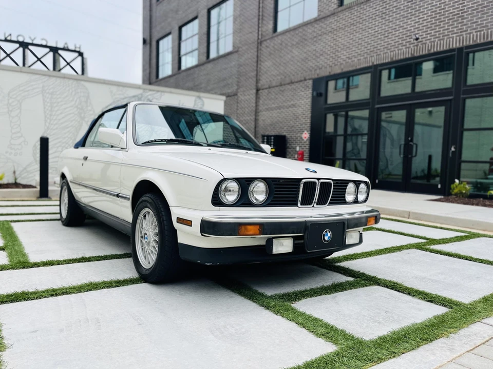 1991 BMW E30 3 Series - Image 3 of 31