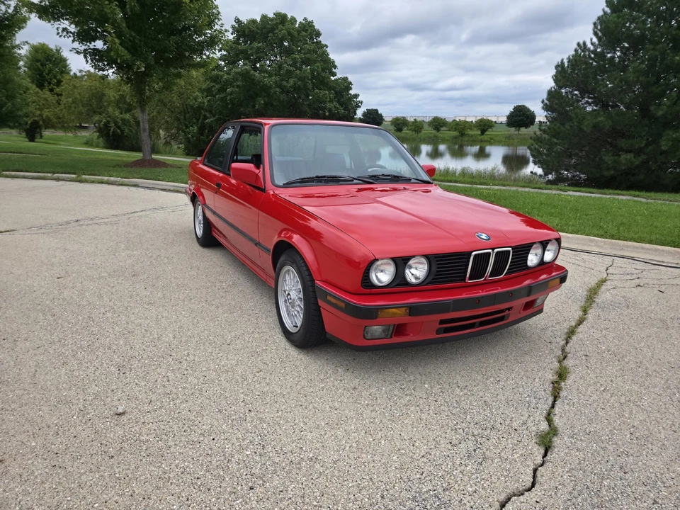 1991 BMW E30 3 Series - Image 11 of 31