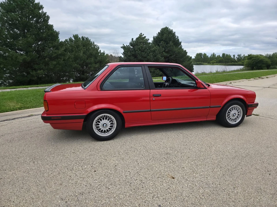 1991 BMW E30 3 Series - Image 19 of 31