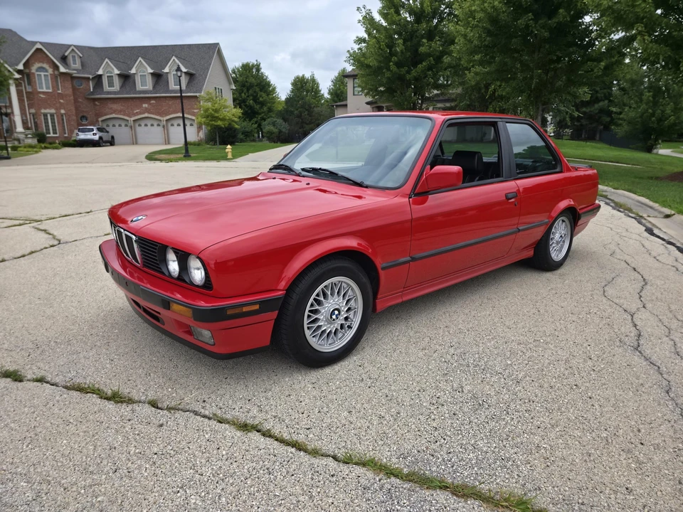 1991 BMW E30 3 Series - Image 2 of 31