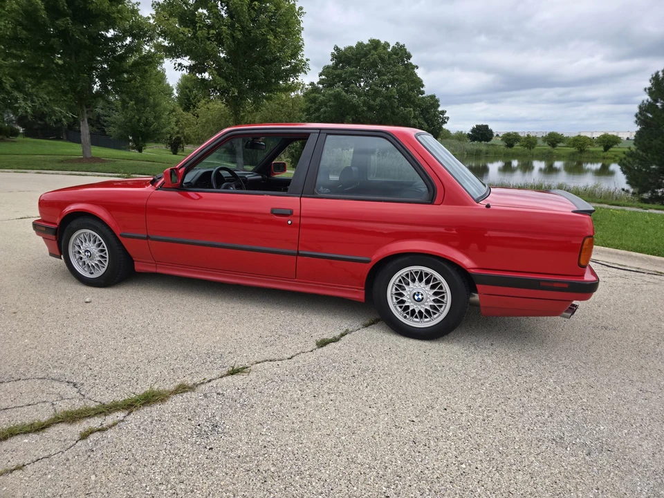 1991 BMW E30 3 Series - Image 24 of 31