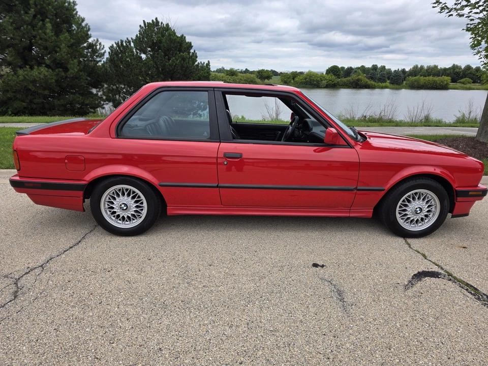1991 BMW E30 3 Series - Image 18 of 31