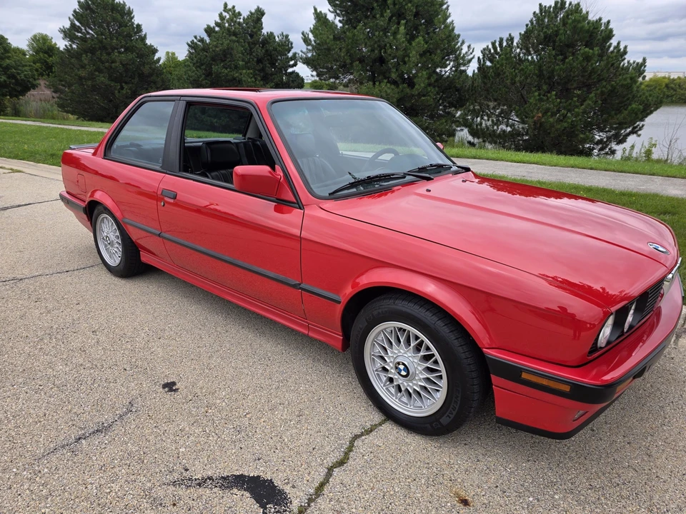 1991 BMW E30 3 Series - Image 14 of 31