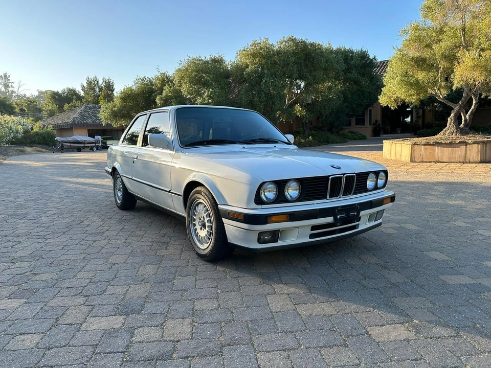 1991 BMW E30 3 Series - Image 13 of 31