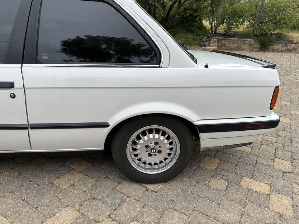 1991 BMW E30 3 Series - Image 20 of 31