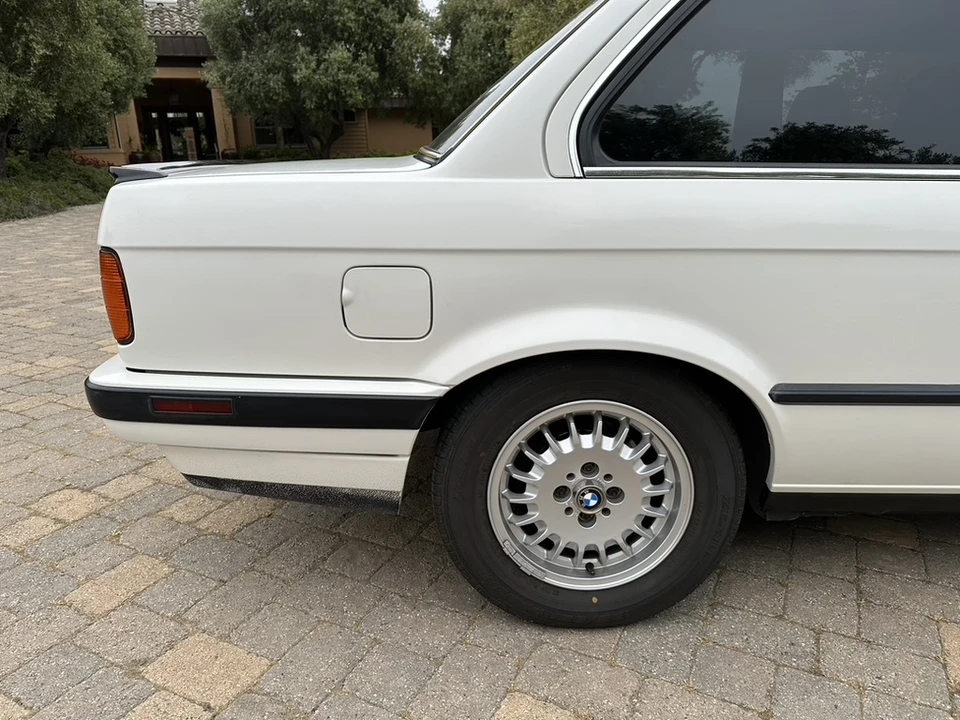 1991 BMW E30 3 Series - Image 26 of 31