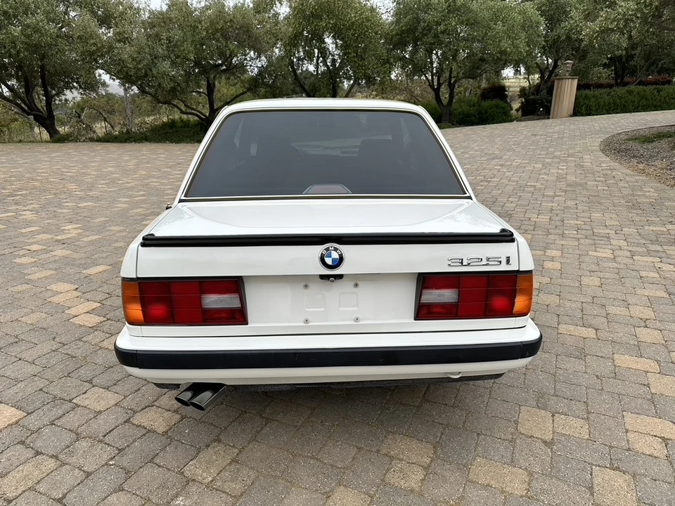 1991 BMW E30 3 Series - Image 17 of 31