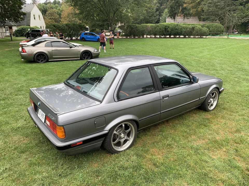 1991 BMW E30 3 Series - Image 10 of 31