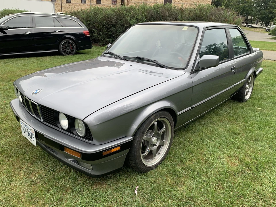 1991 BMW E30 3 Series - Image 3 of 31
