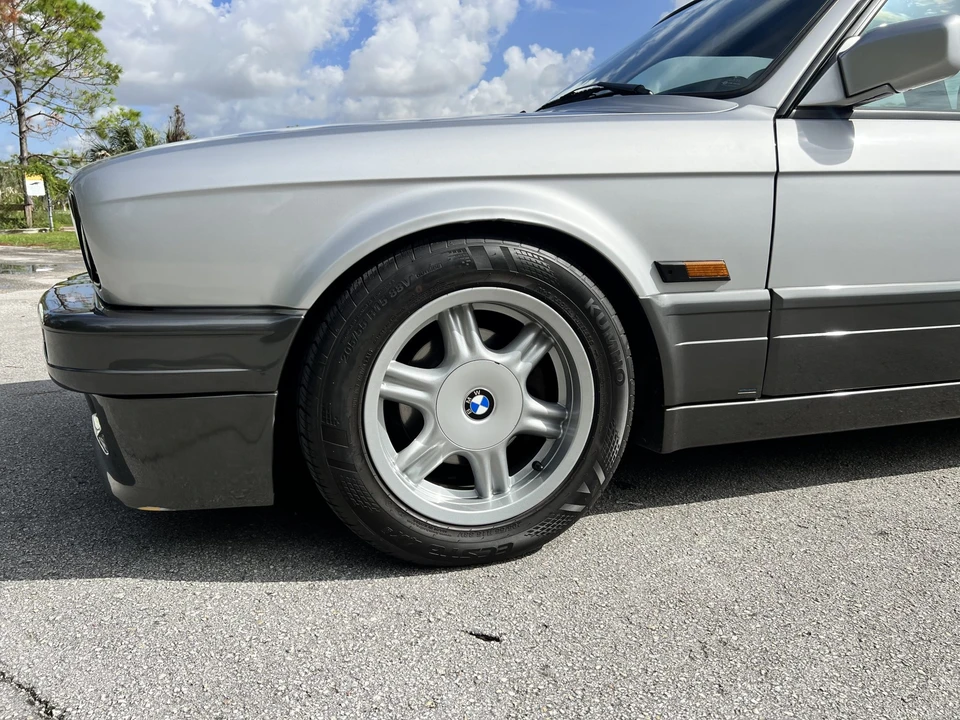 1991 BMW E30 3 Series - Image 22 of 31