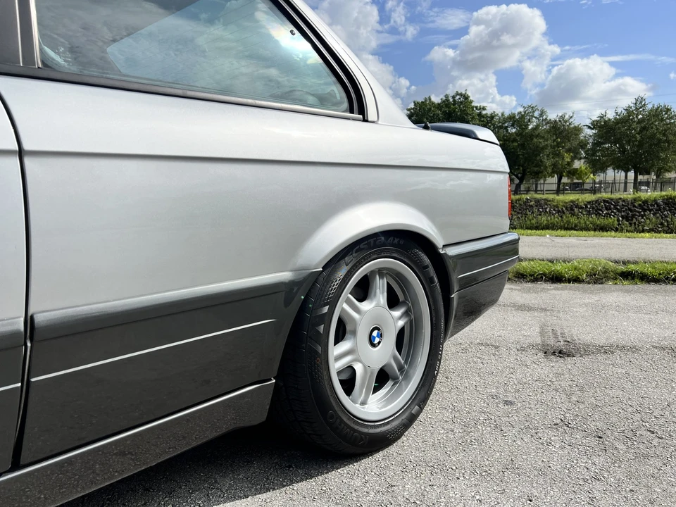 1991 BMW E30 3 Series - Image 24 of 31