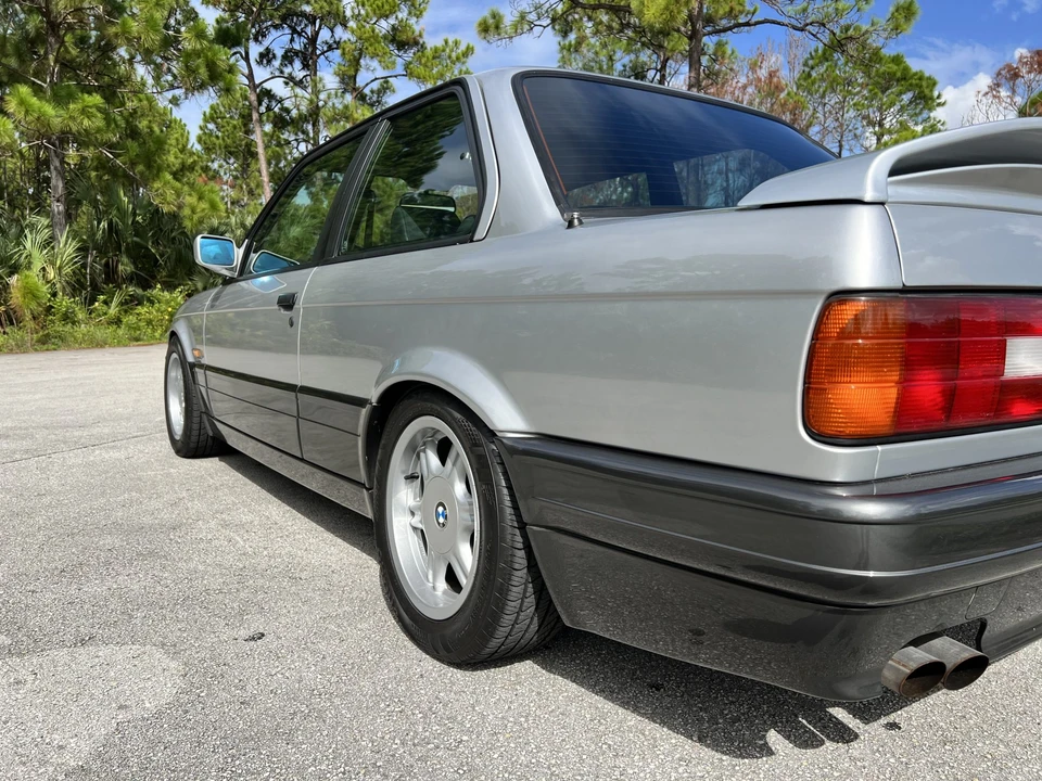 1991 BMW E30 3 Series - Image 26 of 31