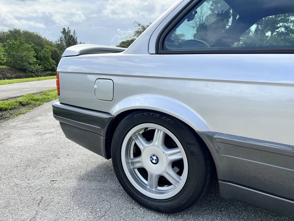1991 BMW E30 3 Series - Image 18 of 31