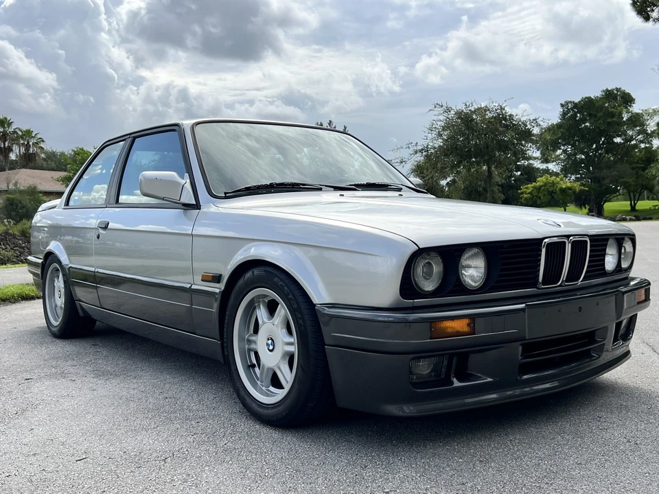 1991 BMW E30 3 Series - Image 10 of 31
