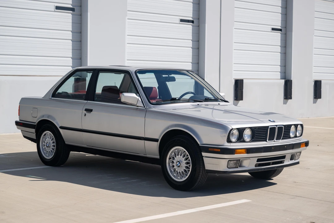 1991 BMW E30 3 Series - Image 14 of 31