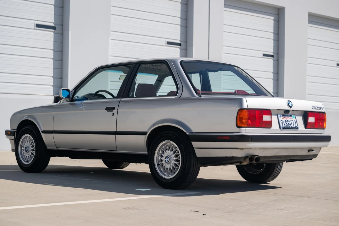 1991 BMW E30 3 Series - Image 10 of 31
