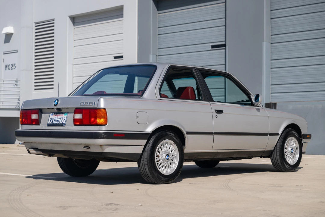 1991 BMW E30 3 Series - Image 12 of 31