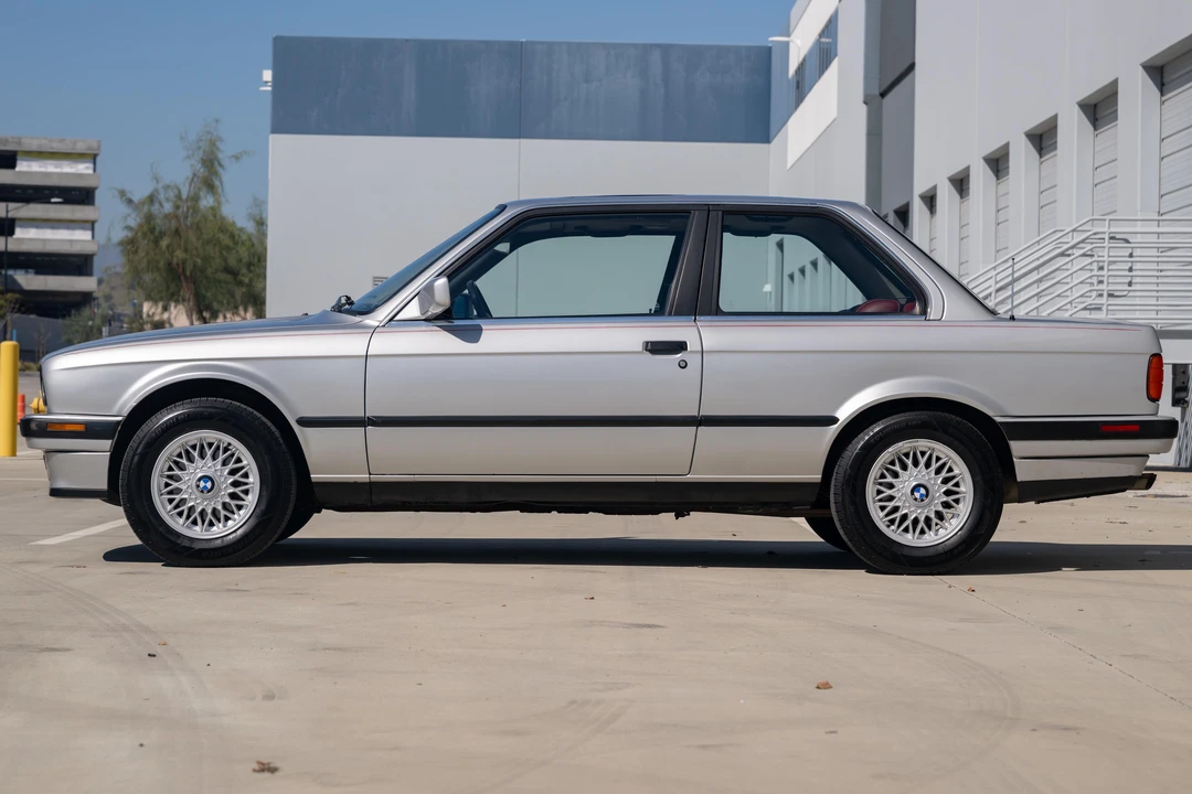 1991 BMW E30 3 Series - Image 9 of 31