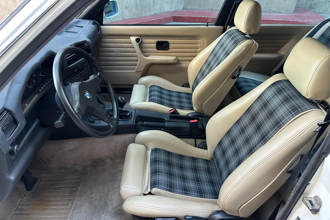 1991 BMW E30 3 Series - Image 23 of 31