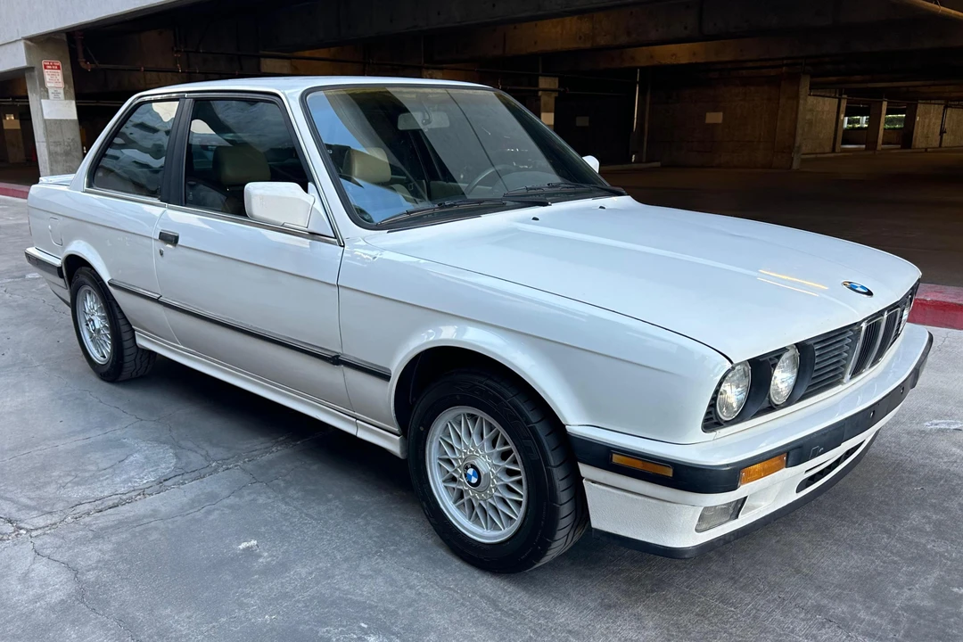 1991 BMW E30 3 Series - Image 3 of 31