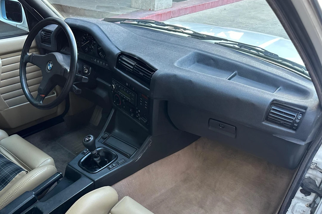 1991 BMW E30 3 Series - Image 28 of 31