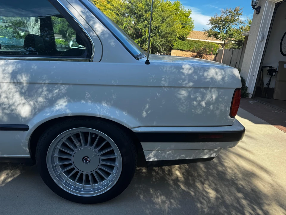 1991 BMW E30 3 Series - Image 29 of 31
