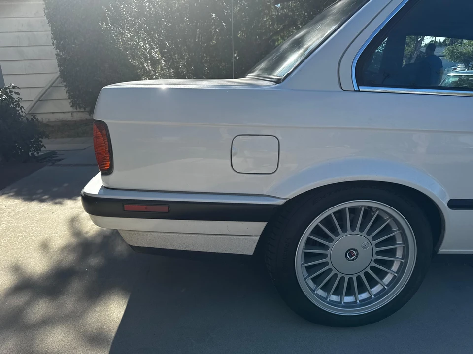 1991 BMW E30 3 Series - Image 30 of 31