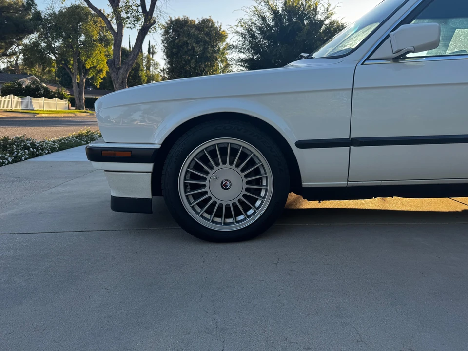 1991 BMW E30 3 Series - Image 25 of 31