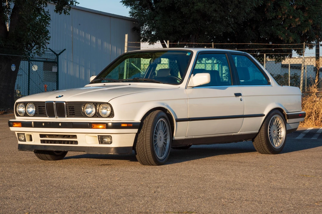 1991 BMW E30 3 Series - Image 4 of 31