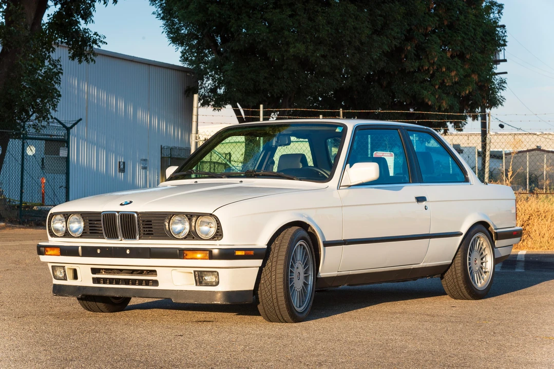 1991 BMW E30 3 Series - Image 7 of 31