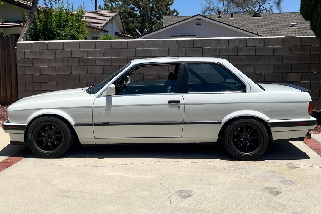1991 BMW E30 3 Series - Image 3 of 31