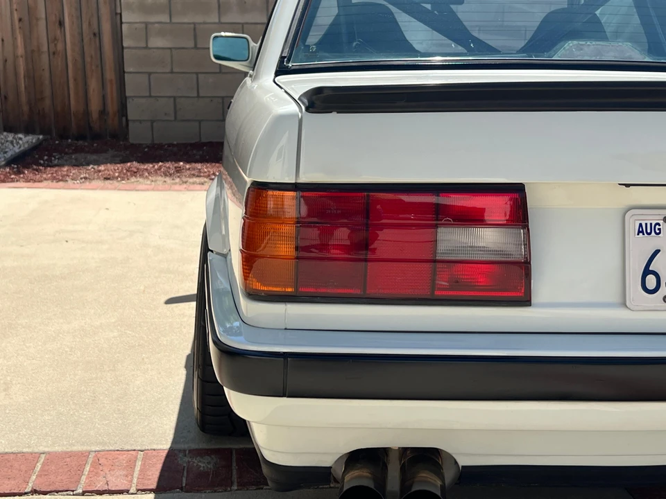 1991 BMW E30 3 Series - Image 25 of 31