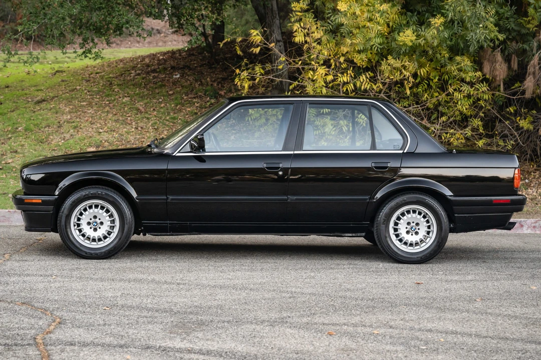 1991 BMW E30 3 Series - Image 3 of 31
