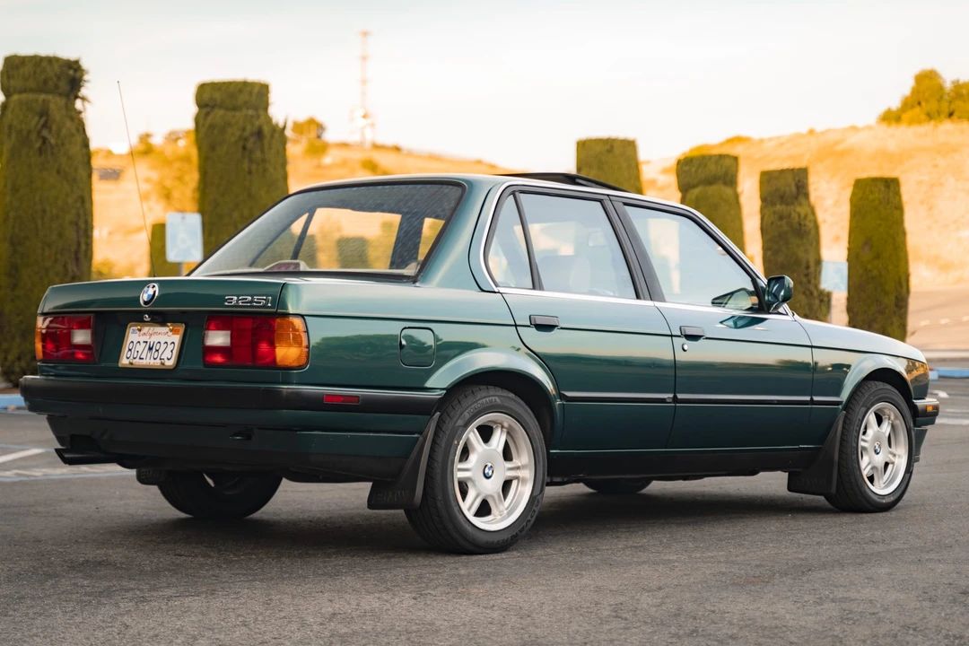 1991 BMW E30 3 Series - Image 14 of 31