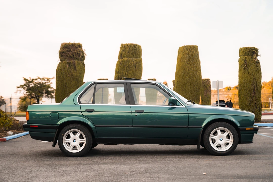 1991 BMW E30 3 Series - Image 16 of 31