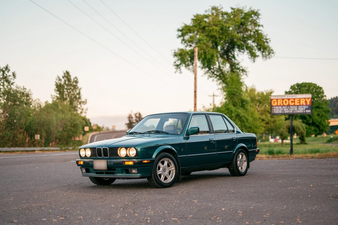 1991 BMW E30 3 Series - Image 7 of 31