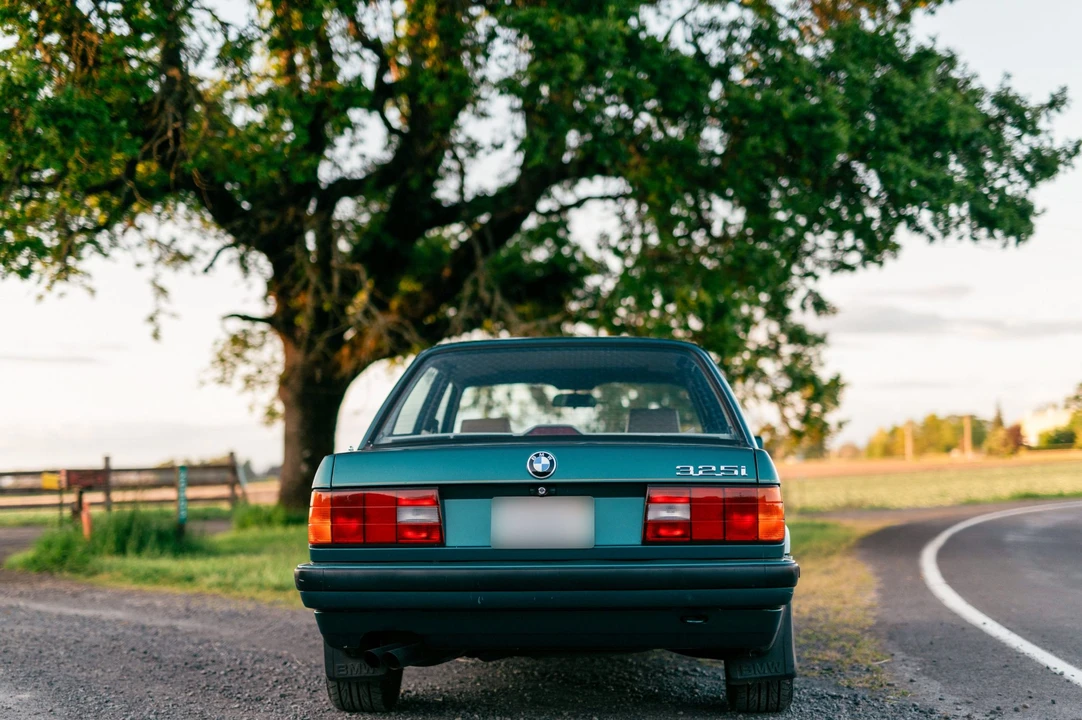 1991 BMW E30 3 Series - Image 16 of 31