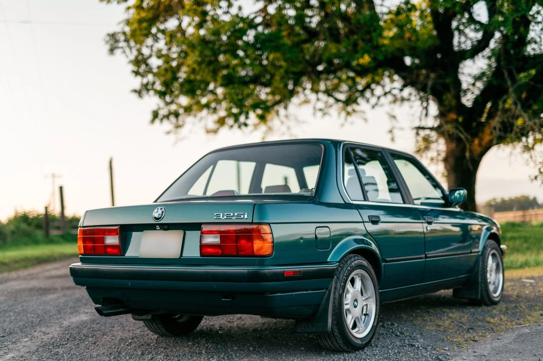 1991 BMW E30 3 Series - Image 19 of 31