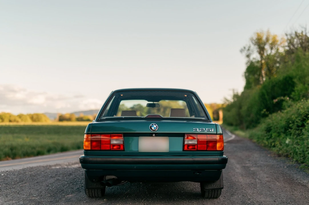 1991 BMW E30 3 Series - Image 17 of 31