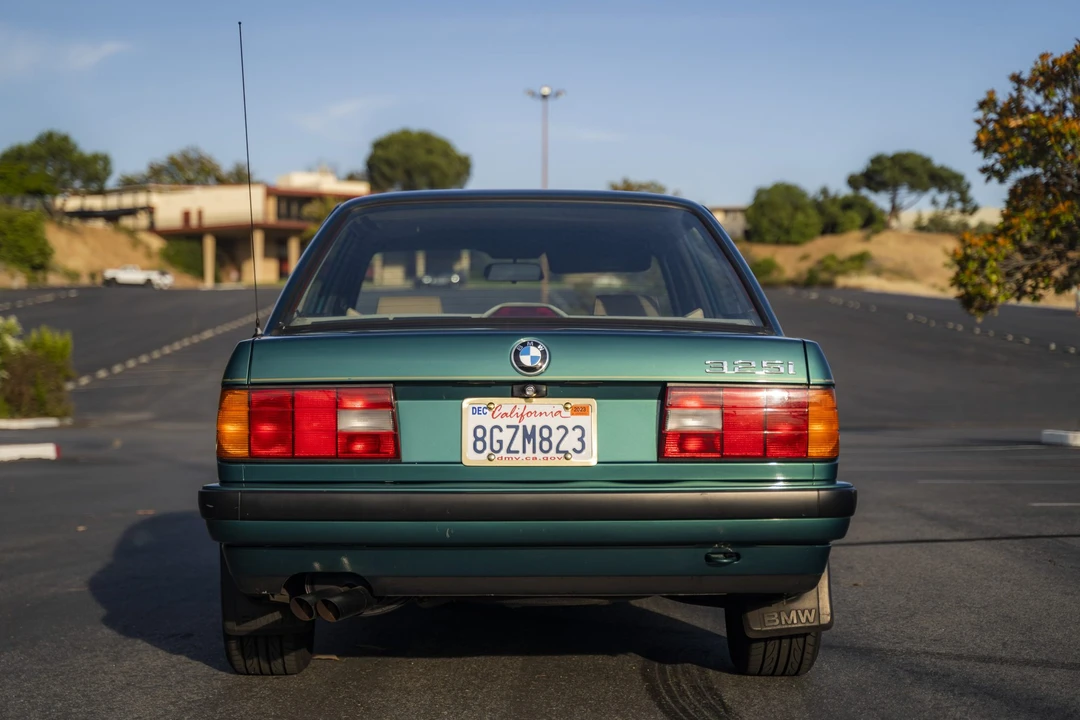 1991 BMW E30 3 Series - Image 11 of 31