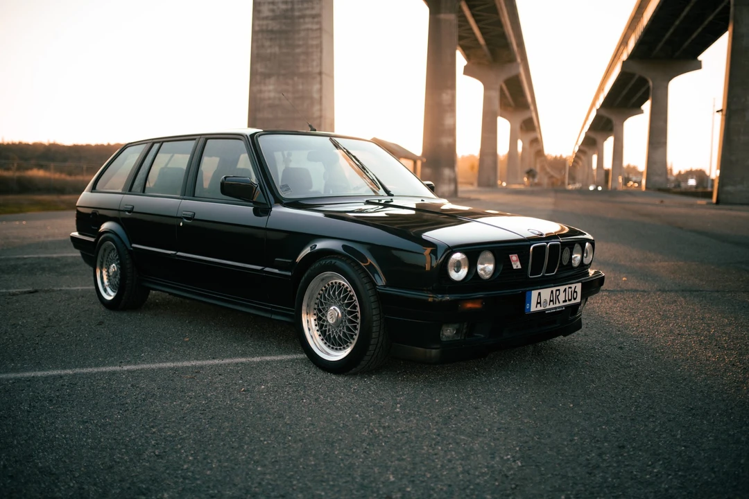 1991 BMW E30 3 Series - Image 19 of 31