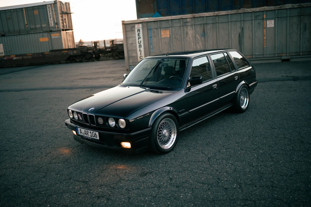 1991 BMW E30 3 Series - Image 13 of 31