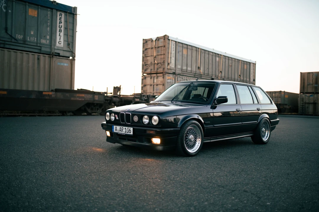 1991 BMW E30 3 Series - Image 9 of 31